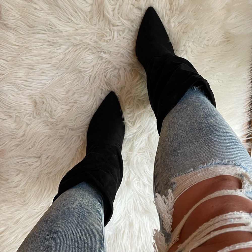 Black Slouchy Pointed Toe Faux Suede Boots - Picture 11 of 15